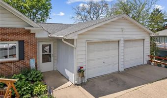 304 S 2nd St, Alma, WI 54610
