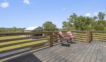 825 Larkspur Ln, Bay St. Louis, MS 39520