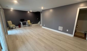 12441 OAK LEAF Ln 2, Berlin, MD 21811