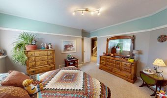 1401 Martin Rd, Albert Lea, MN 56007