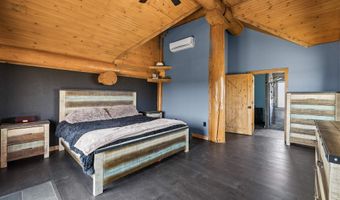 13876 Bates Creek Ln, Casper, WY 82604