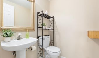 21314 LORD NELSON Ter, Ashburn, VA 20147