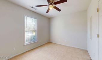 3786 Dover Dr, Ayden, NC 28513