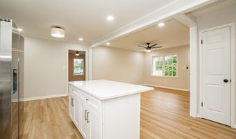 5000 Hill Rd, Albany, GA 31705