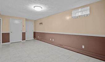 1 Masso Dr, North Providence, RI 02904