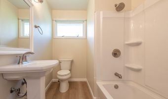110 Edgewood Dr, Bedford, IN 47421