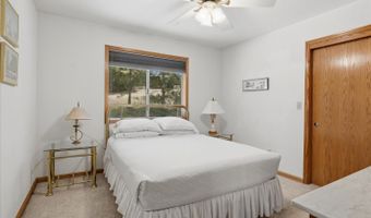45241 Dillon Dr, Ahwahnee, CA 93601