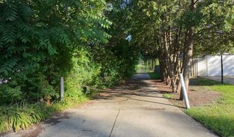 10308 Kenilworth Ave, Algonquin, IL 60102