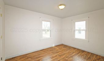 2038 S LIPSCOMB St, Amarillo, TX 79109