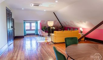 201 W 33rd St, Savannah, GA 31401