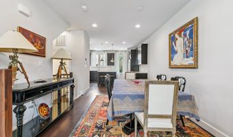 1924 CHAPMAN Ave 10, Rockville, MD 20852