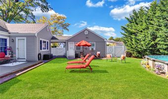 336 Richmond Ave, Amityville, NY 11701