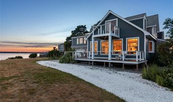 10 Blanding Ave, Barrington, RI 02806