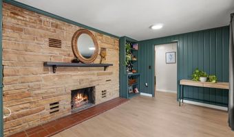 2249 Norside Dr, Alton, IL 62002