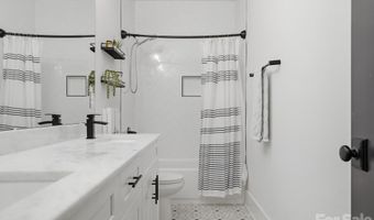 5309 Tarrywood Ln, Charlotte, NC 28205