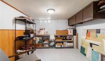 1923 Auten Dr, Akron, OH 44320