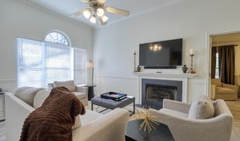 921 Hollyhock Ct, Boiling Springs, SC 29316
