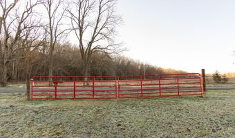 Farm Road 2007, Aurora, MO 65605