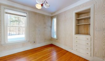 119 W Auburn Rd, Auburn, ME 04210