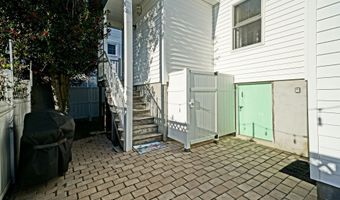 100 CEDAR St, Lewes, DE 19958
