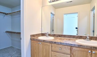 17072 SW ROCKRIDGE Ct, Beaverton, OR 97003