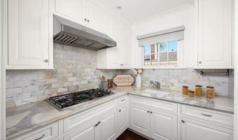 1524 S 3rd Ave, Arcadia, CA 91006