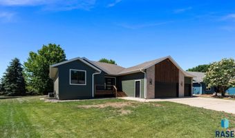 813 E Heatherwood Dr, Brandon, SD 57005
