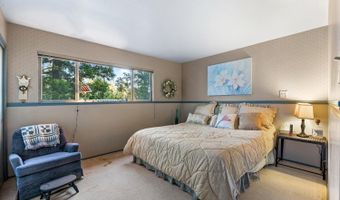2079 Camanche Dr, Arnold, CA 95223