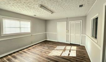 306 Boulevard Dr, Bainbridge, GA 39819