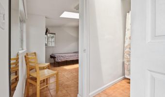 2000 CLINTON Ave, Alameda, CA 94501