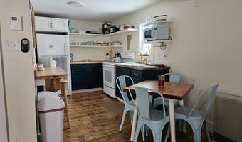 13 Old Mill Rd, Arlington, VT 05250