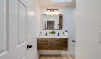 506 Bayview Dr, Aptos, CA 95003