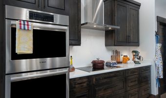 344 Chapman Ln, Bigfork, MT 59911