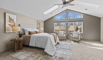 5557 N Territorial Rd, Ann Arbor, MI 48105