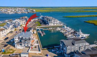 805 21st St, Avalon, NJ 08202