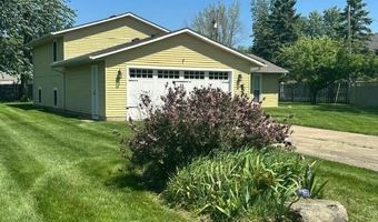 454 Oaknoll Dr, Amherst, OH 44001