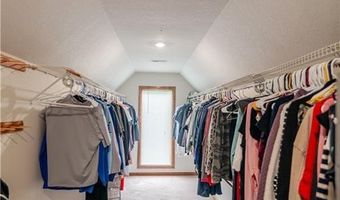 1502 Brookdale Dr, Atchison, KS 66002