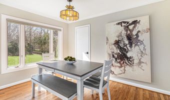 2690 Overridge Dr, Ann Arbor, MI 48104