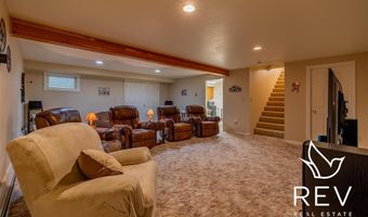 14 Beacon Dr, Cody, WY 82414