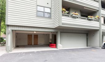 270 Bridge St 2, Bigfork, MT 59911