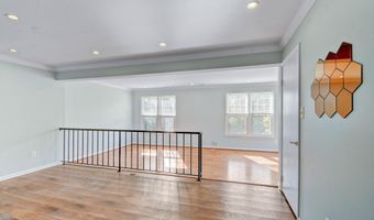 4472 RUGGLES Ct, Annandale, VA 22003