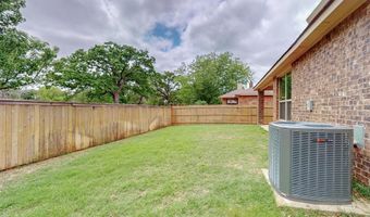 5107 Carnoustie Trl, Arlington, TX 76001