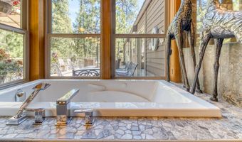 13582 Hollyhock BBH13, Black Butte Ranch, OR 97759