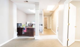 306 LAURENS St NW, Aiken, SC 29801