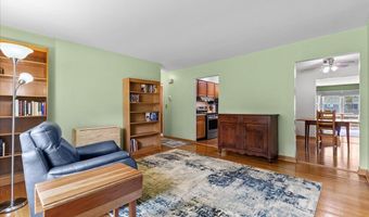 681 Archwood Dr, Ann Arbor, MI 48103
