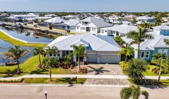 614 PINCKNEY Dr, Apollo Beach, FL 33572