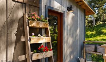 590 Middle Skunk Crk, Bozeman, MT 59715