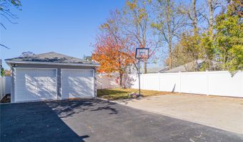 168 Oldfield Ave, Amityville, NY 11701