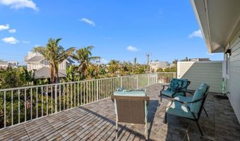 704 GLADIOLUS St, Anna Maria, FL 34216