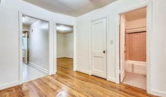 7814 TILBURY St #17, Bethesda, MD 20814